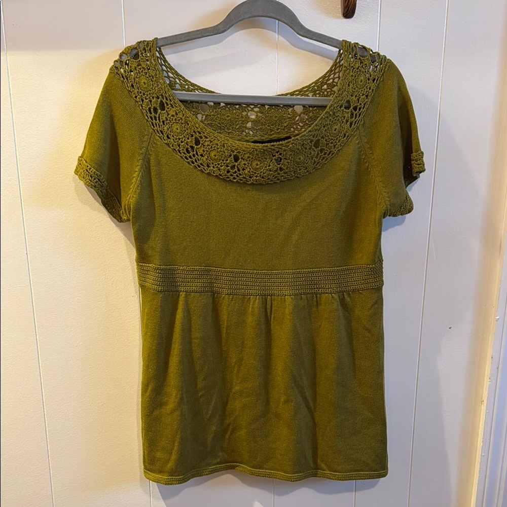 Chic Olive Crochet Women's Baby Doll Style Top